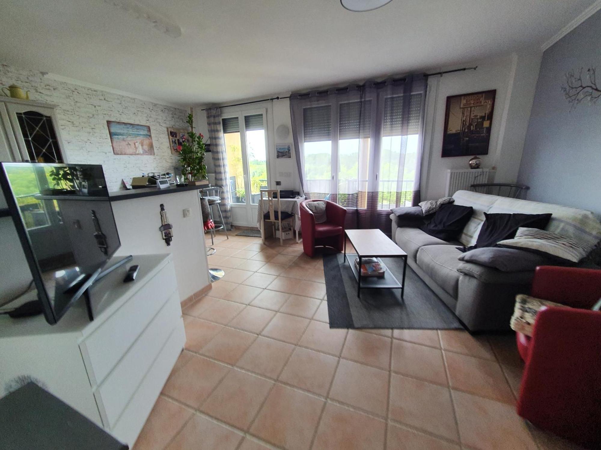 Chambre Confort Dans T3 จู เลส์ ทัวส์ ภายนอก รูปภาพ